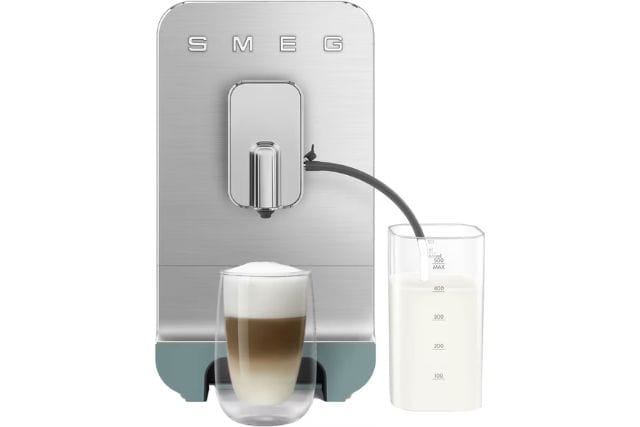 Smeg täysautomaattinen espressokeitin